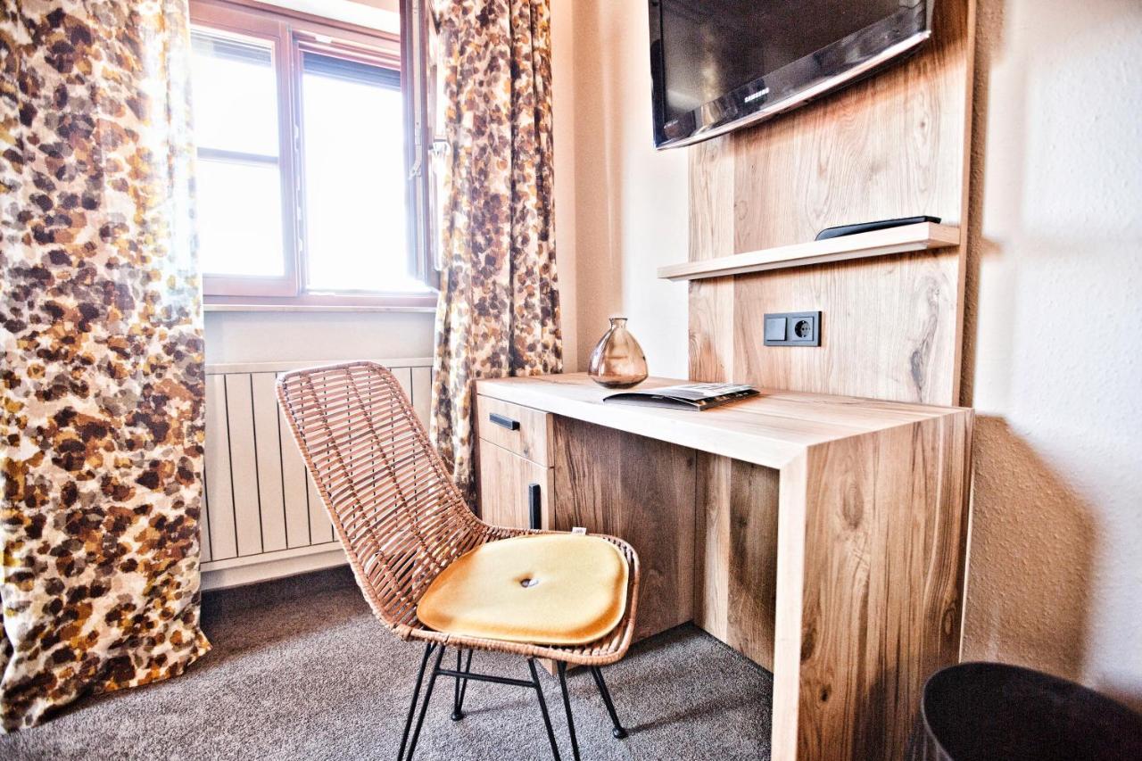 Historisches Gasthaus Hotel Hirschen Horn Gaienhofen  Exteriér fotografie